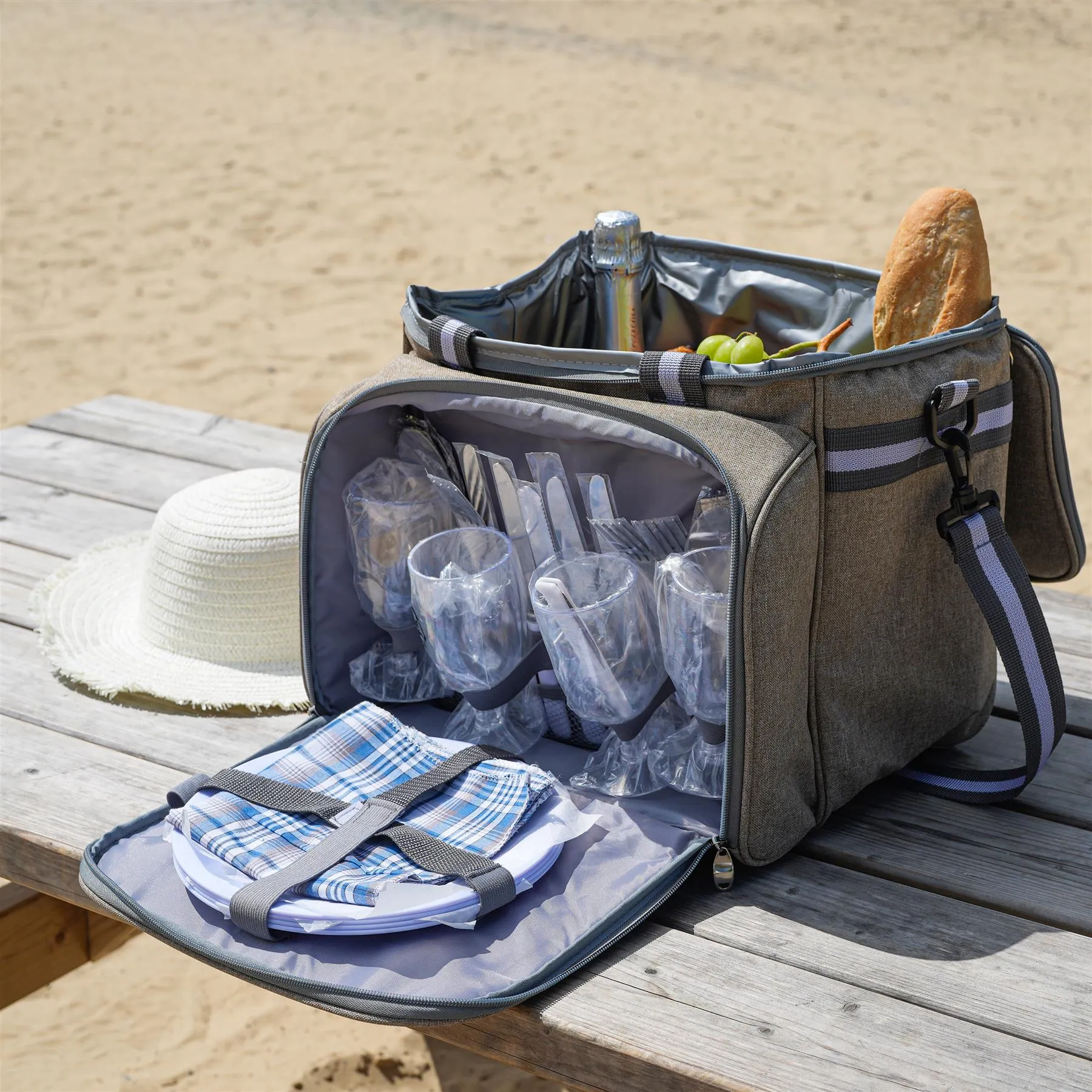 4 Person Picnic Hamper Bag