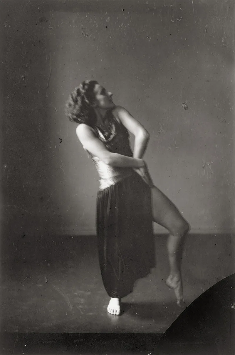 A Group of Six Original Early 20thC Gelatin Silver Photographs of Expressive Dance c.1925-35