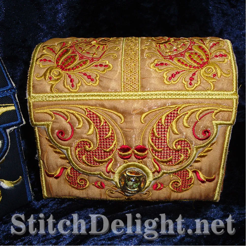 AE006 Goldwork Treasure Chest