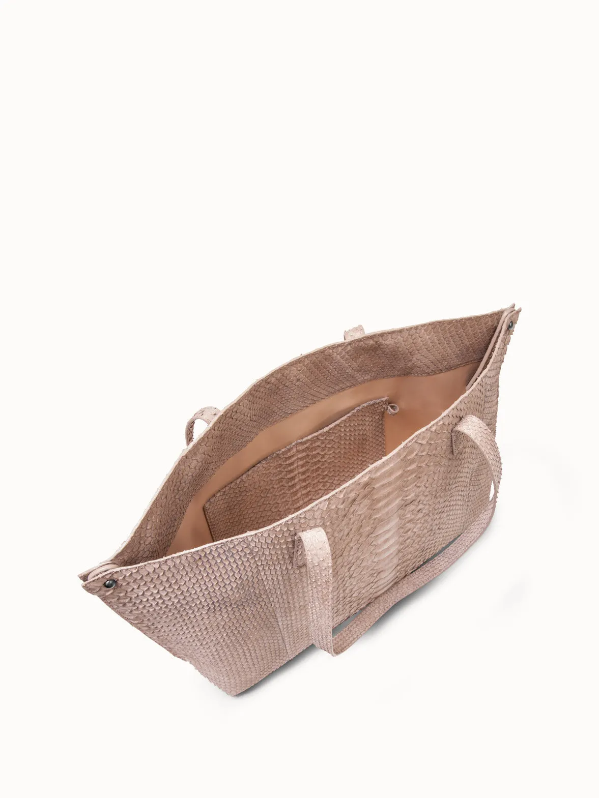 Ai Small Shoulder Tote