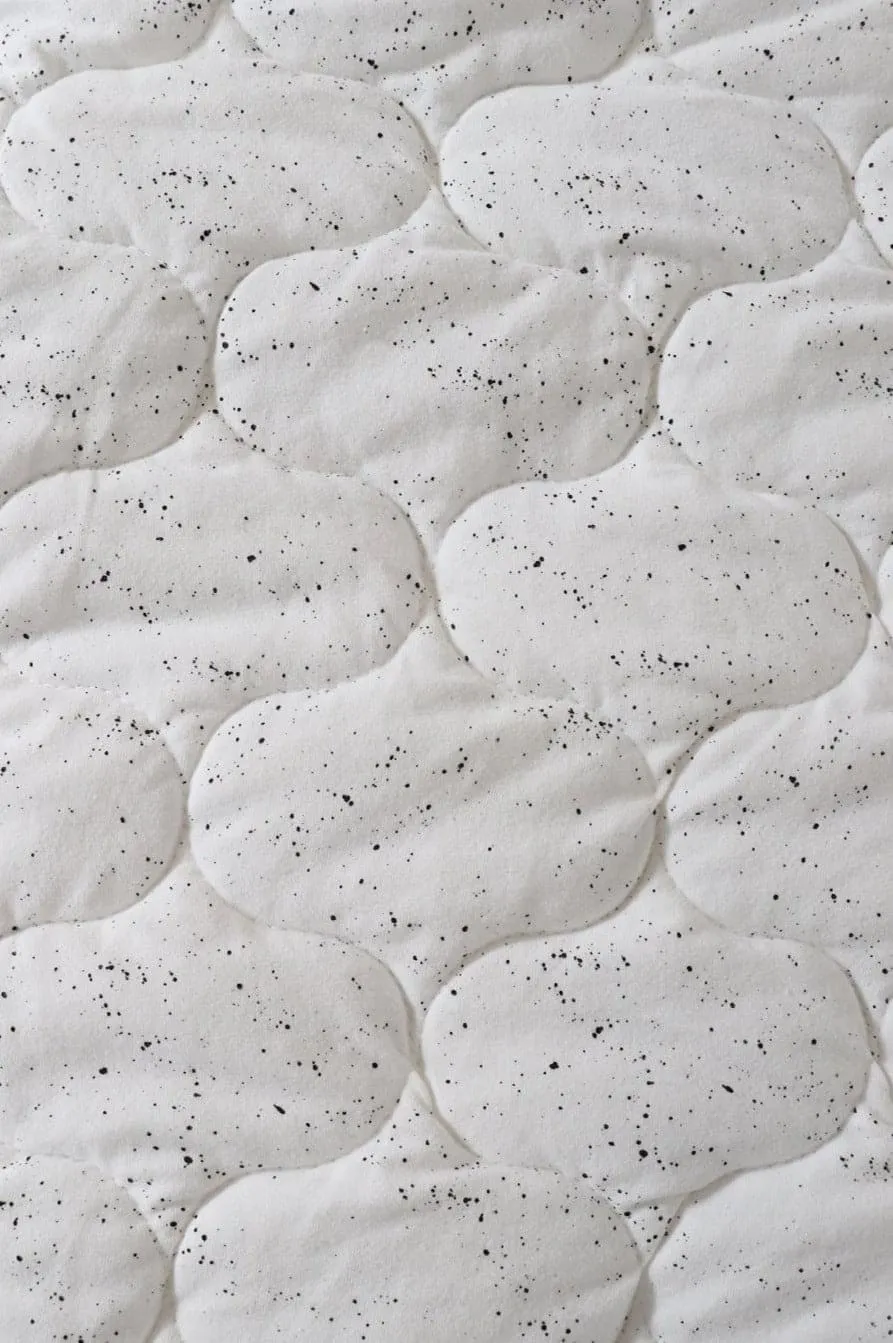 Baby Cot Sheet - Speckled Egg Jersey Expect-A-Spill Sheets