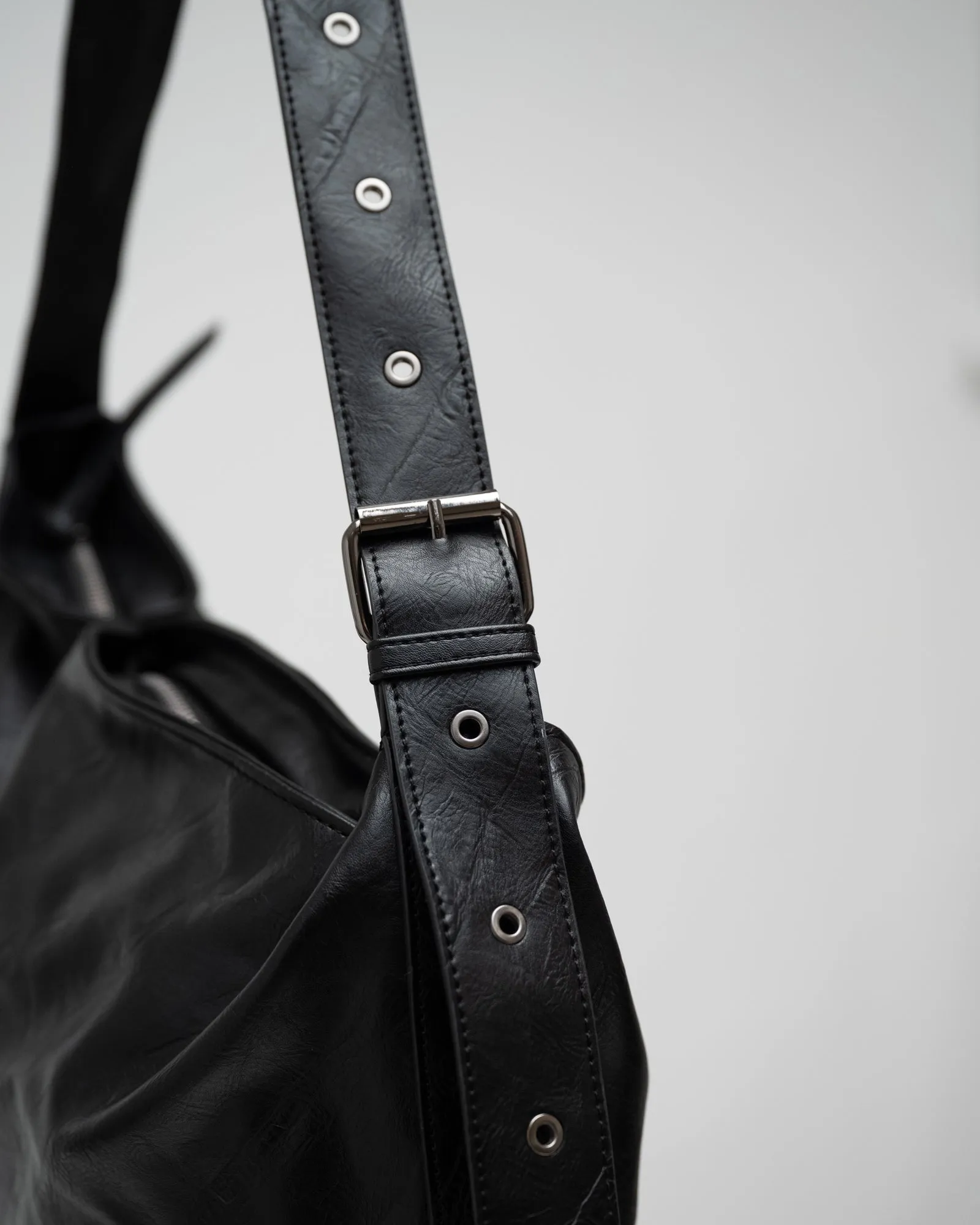 Bag Noor Black Faux Leather