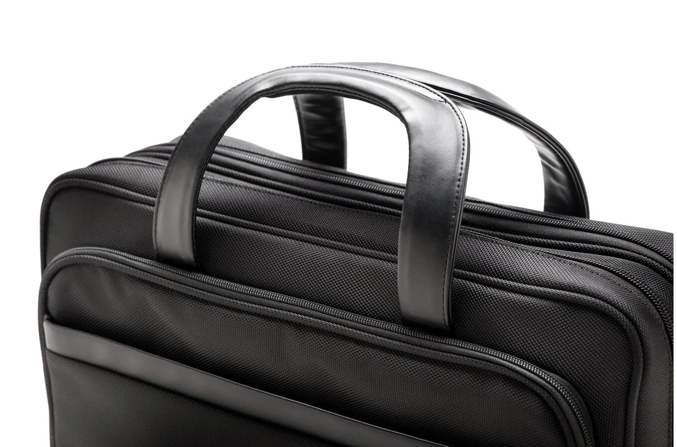 Contour 2.0 15.6In Busins Briefcase