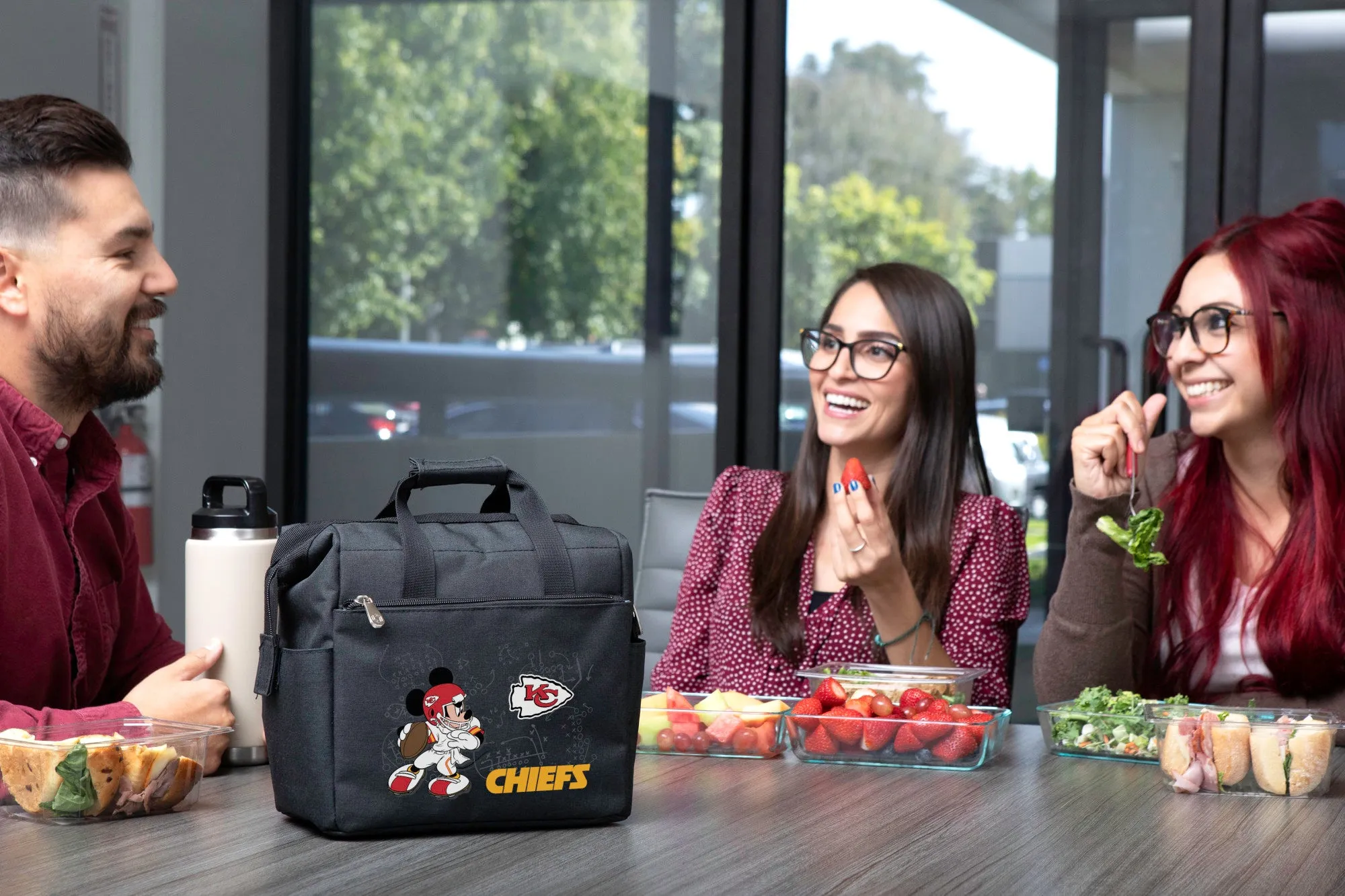 Kansas City Chiefs Mickey Mouse - On The Go Lunch Bag Cooler