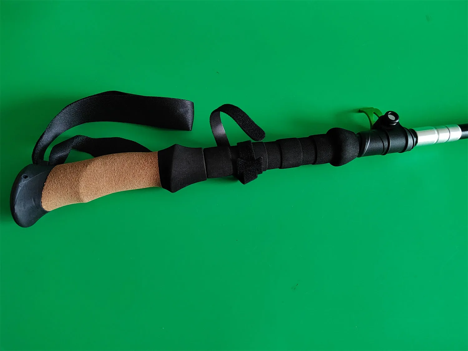 MAISINT Hiking sticks,Foldable Light Mountaineering Staff