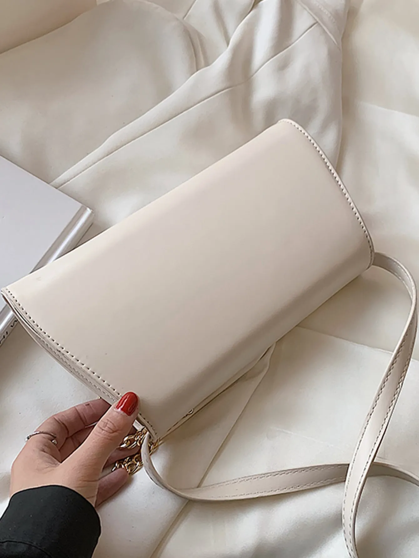 Minimalist Flap Shoulder Bag