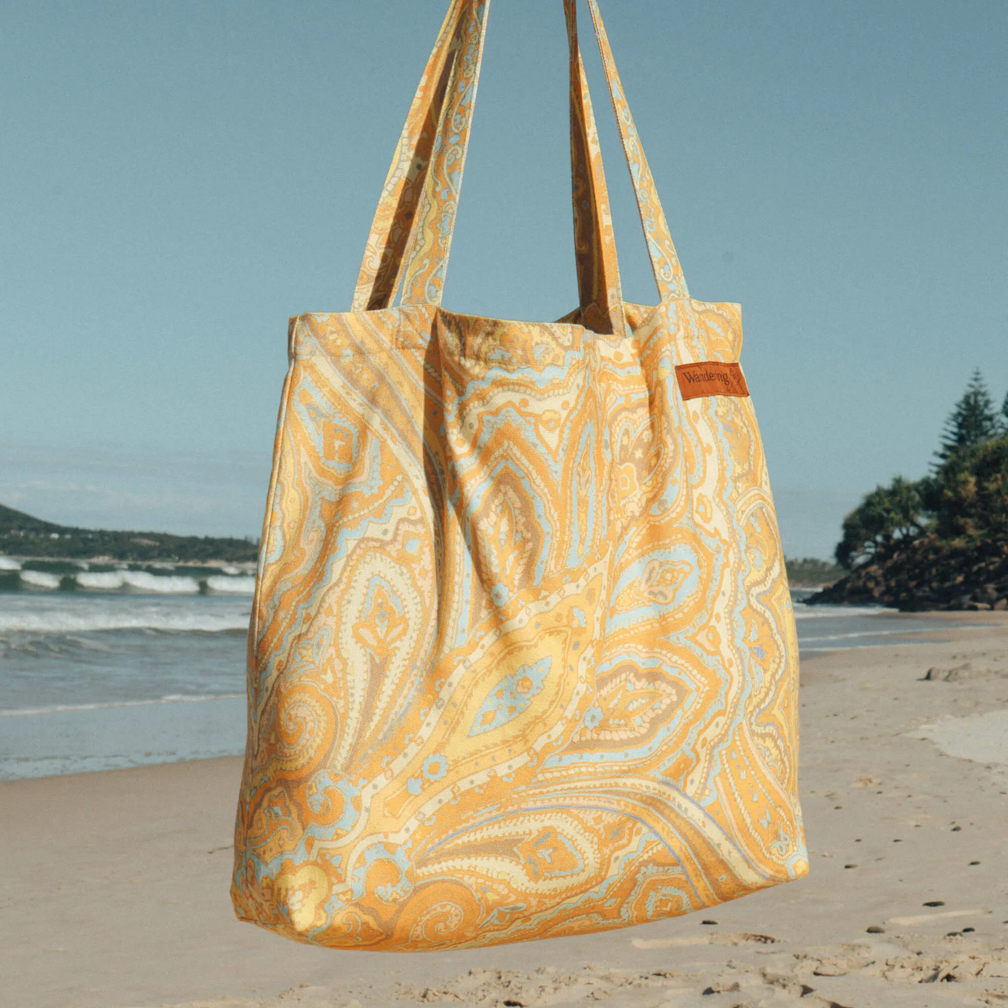 Picnic Topanga Tote Bag