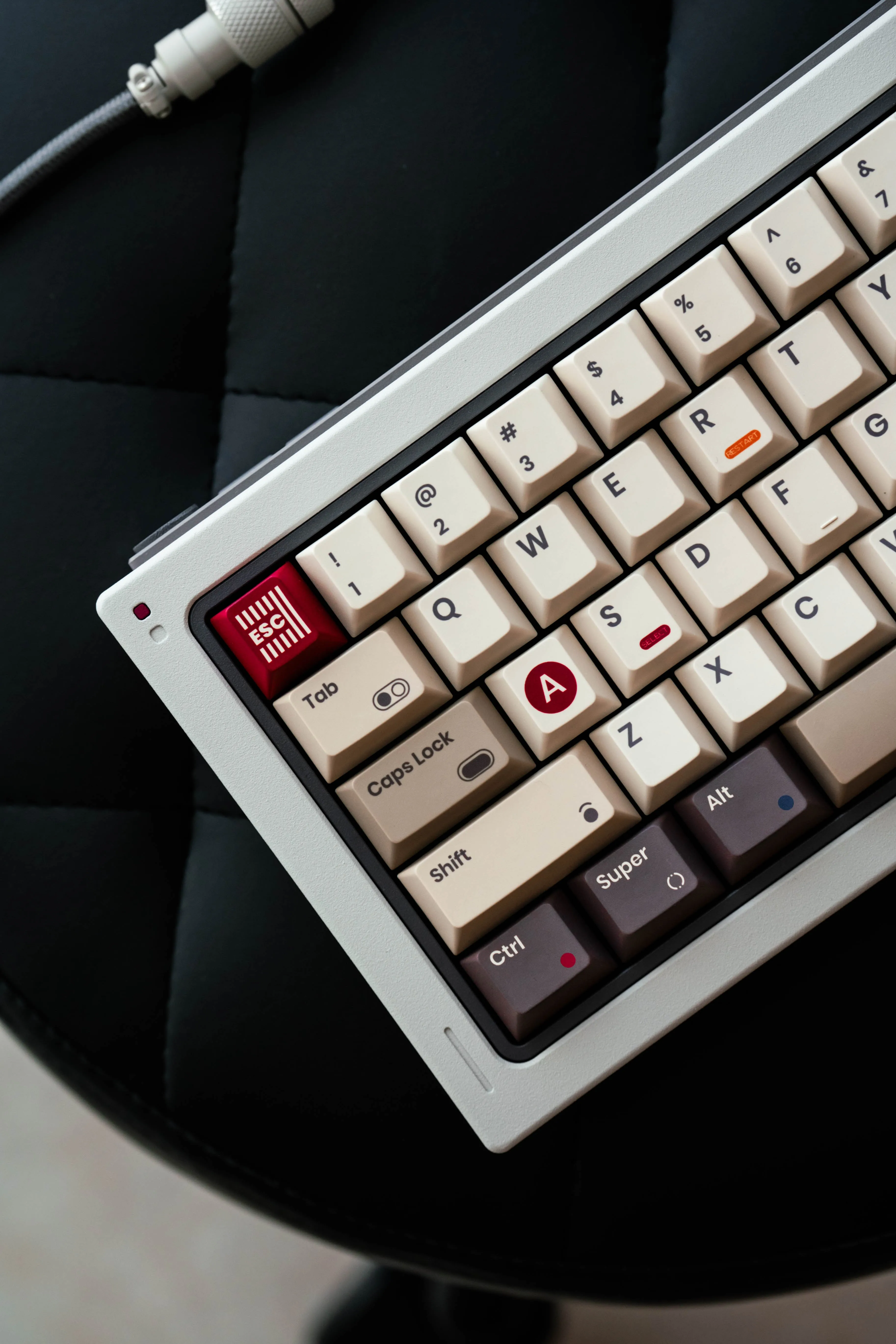 [Pre-Order] GB65 Keyboard by 80Retros X Click Inc - Pre-built Kit