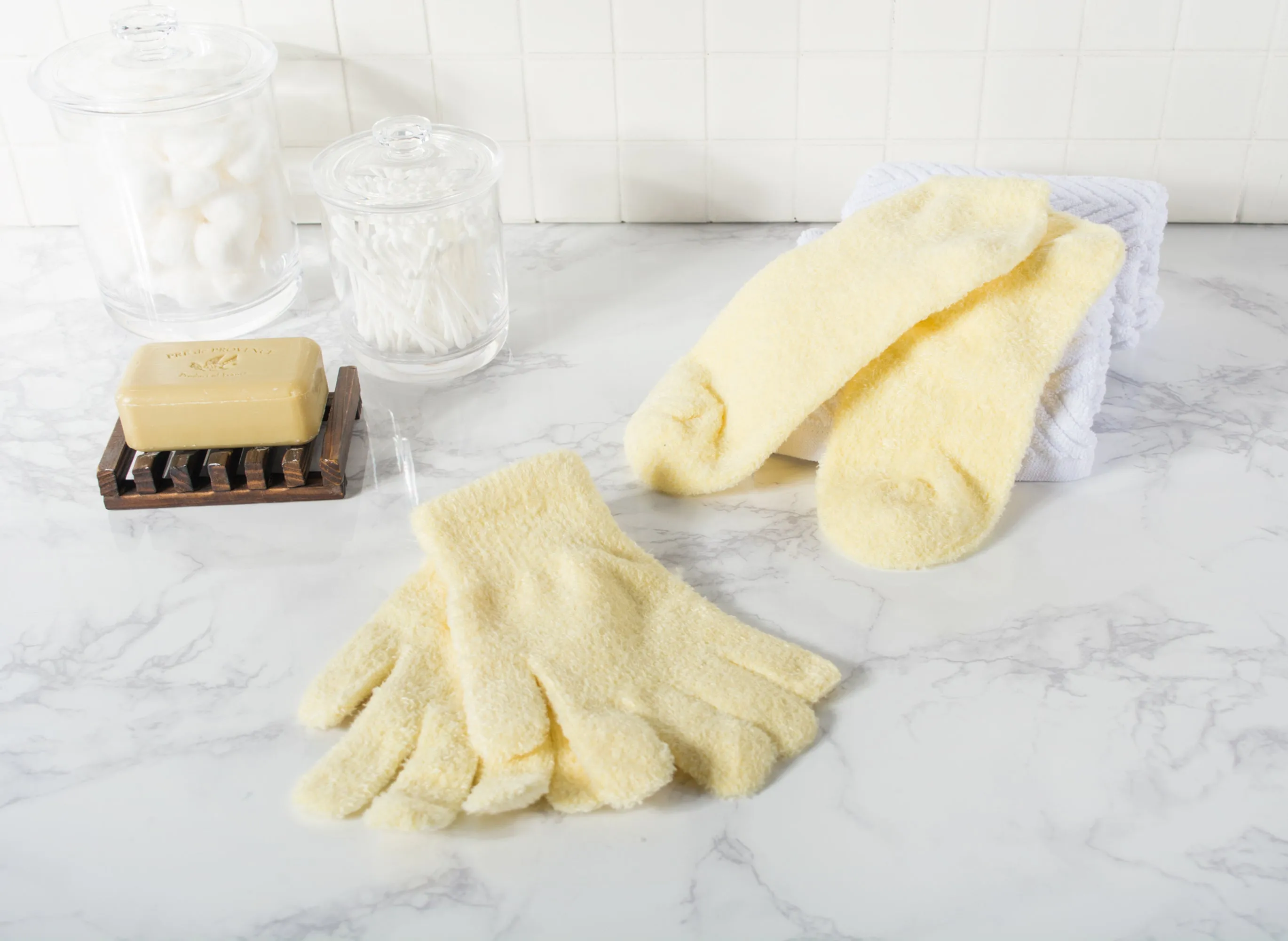 Spa Gloves - Pale Yellow