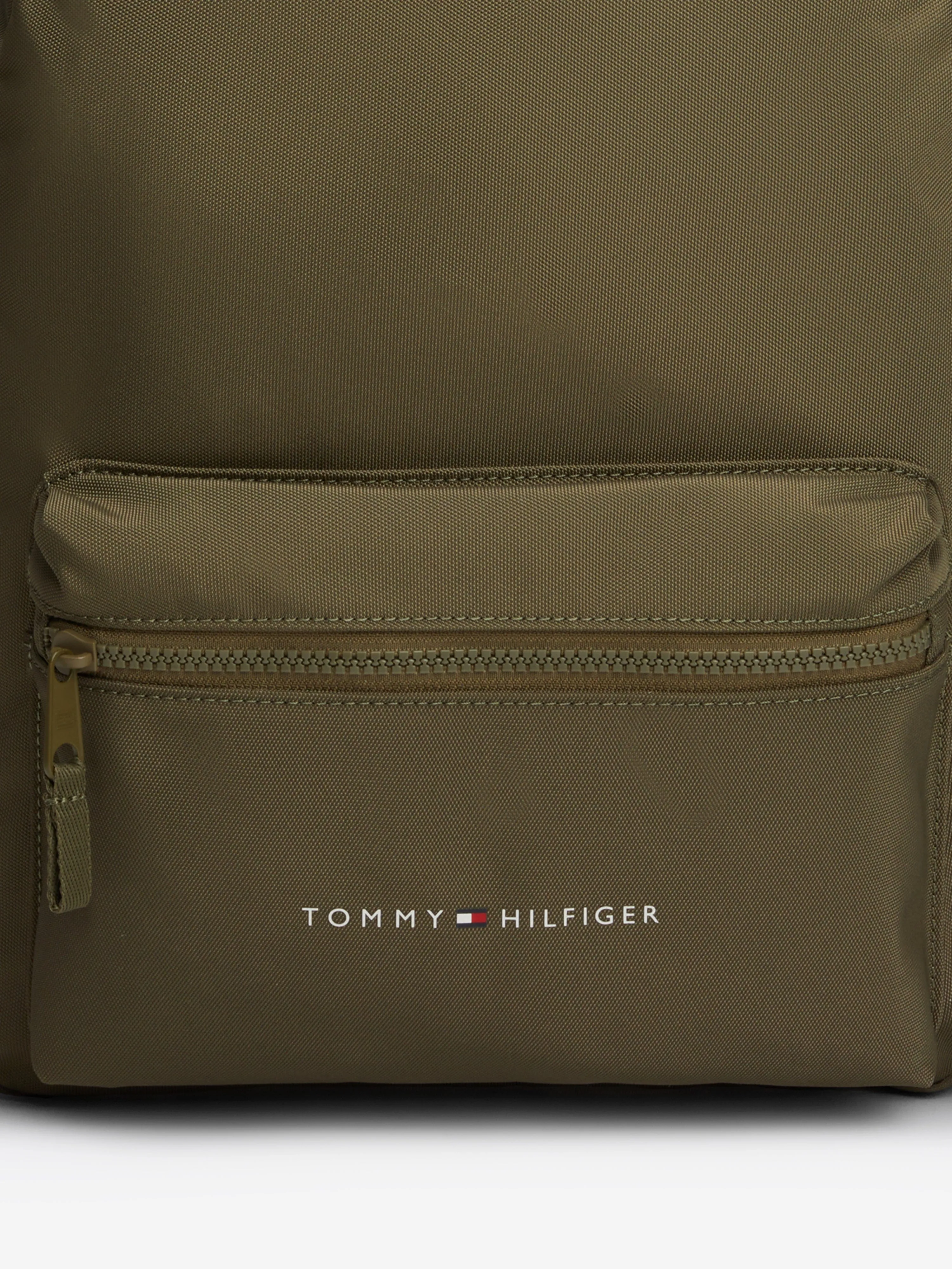 Tommy Hilfiger Kids The Essential Backpack in Green (38cm)